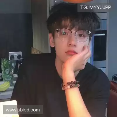 伏云玫